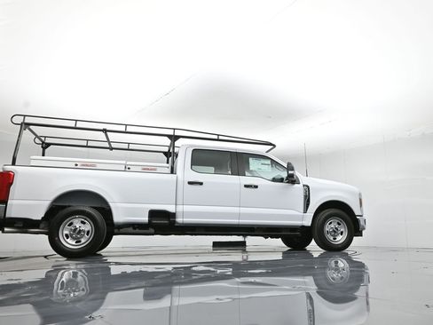 New 2026 Ford F350 XL w/ XL Driver Assist Package RWD image 7