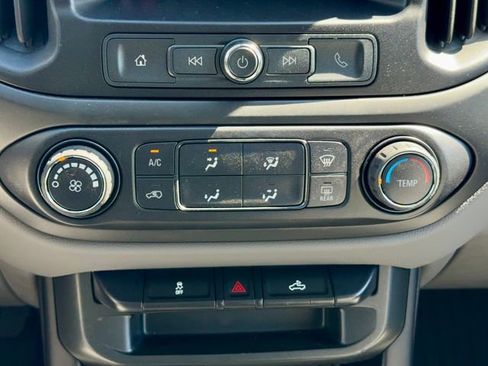 Used 2020 GMC Canyon W/T w/ Convenience Package RWD image 17