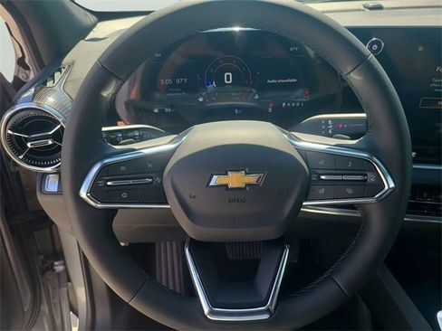 New 2026 Chevrolet Equinox LT image 22