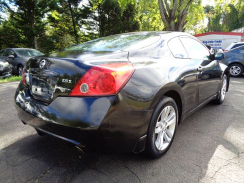 Used 2011 Nissan Altima 2.5 S image 5