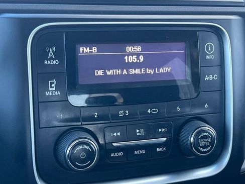 Used 2013 RAM 2500 Tradesman w/ Chrome Appearance Group image 14