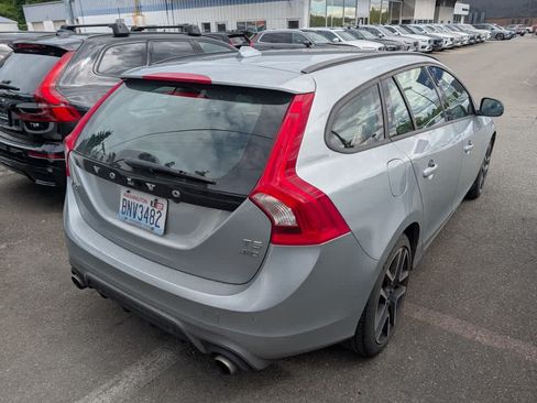 Used 2018 Volvo V60 T5 Dynamic w/ Vision Package AWD/4WD image 5