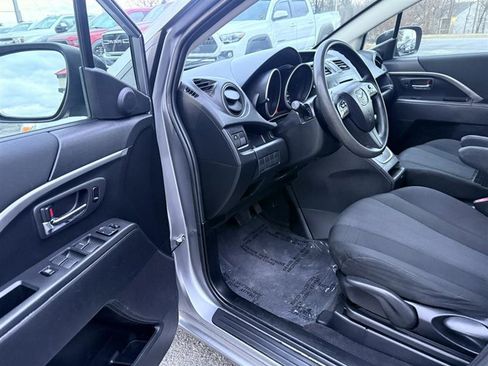 Used 2015 MAZDA MAZDA5 Sport image 21