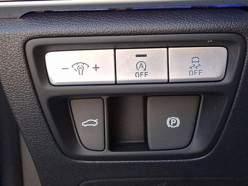 Used 2024 Genesis G80 2.5T image 25