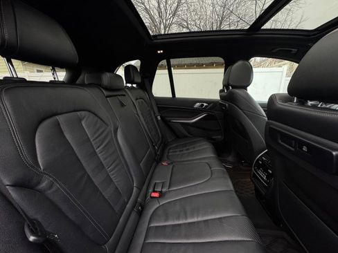 Used 2019 BMW X5 xDrive40i w/ Convenience Package image 30