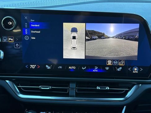 New 2026 Chevrolet Equinox EV LT w/ Comfort Package image 12