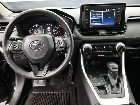 Certified 2022 Toyota RAV4 LE image 15