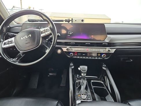 Used 2025 Kia Telluride S AWD/4WD image 30