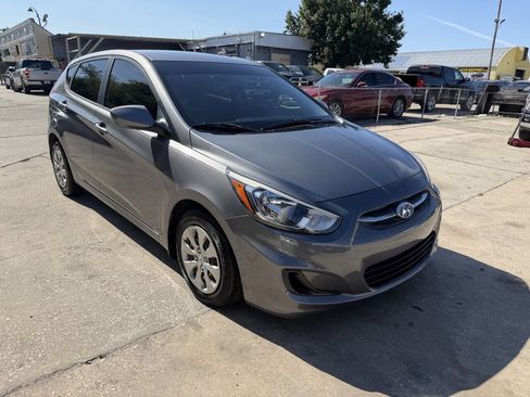 Used 2015 Hyundai Accent GS image 4