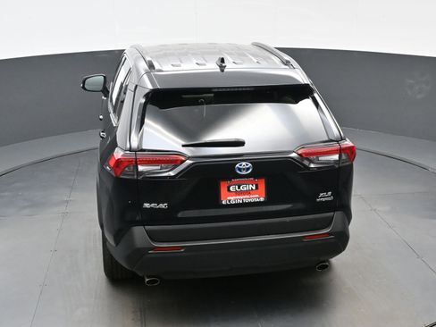 Used 2021 Toyota RAV4 XLE AWD/4WD image 39