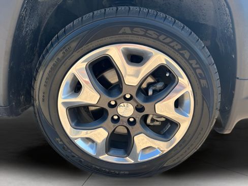 Used 2019 Jeep Compass Limited w/ Safety & Security Group AWD/4WD image 10