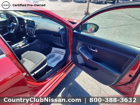 Certified 2024 Nissan Sentra SR FWD image 28