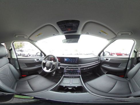 Used 2025 Hyundai Santa Fe SEL image 44