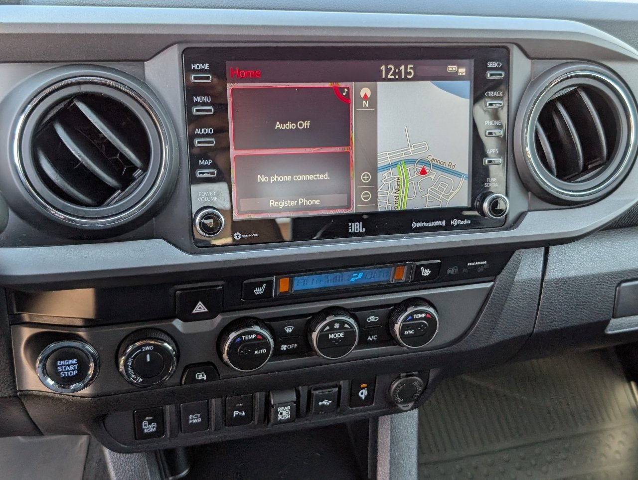 Used 2023 Toyota Tacoma TRD Sport w/ TRD Premium Sport Package AWD/4WD image 17