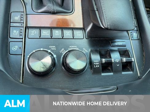 Used 2018 Lexus LX 570 4WD w/ Luxury Package image 5