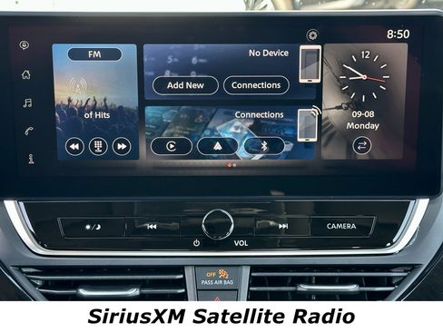 Used 2025 Nissan Altima 2.5 SR w/ SR Premium Package image 5