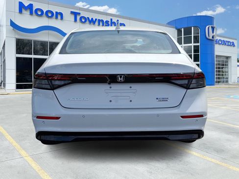 New 2026 Honda Accord Touring image 5