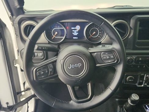 Used 2021 Jeep Wrangler Unlimited Sport AWD/4WD image 18