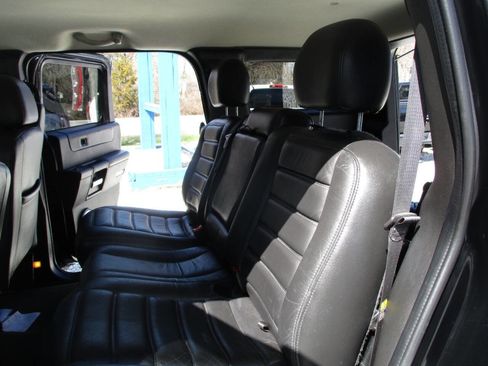 Used 2006 HUMMER H2 Base 4dr SUV 4WD image 27