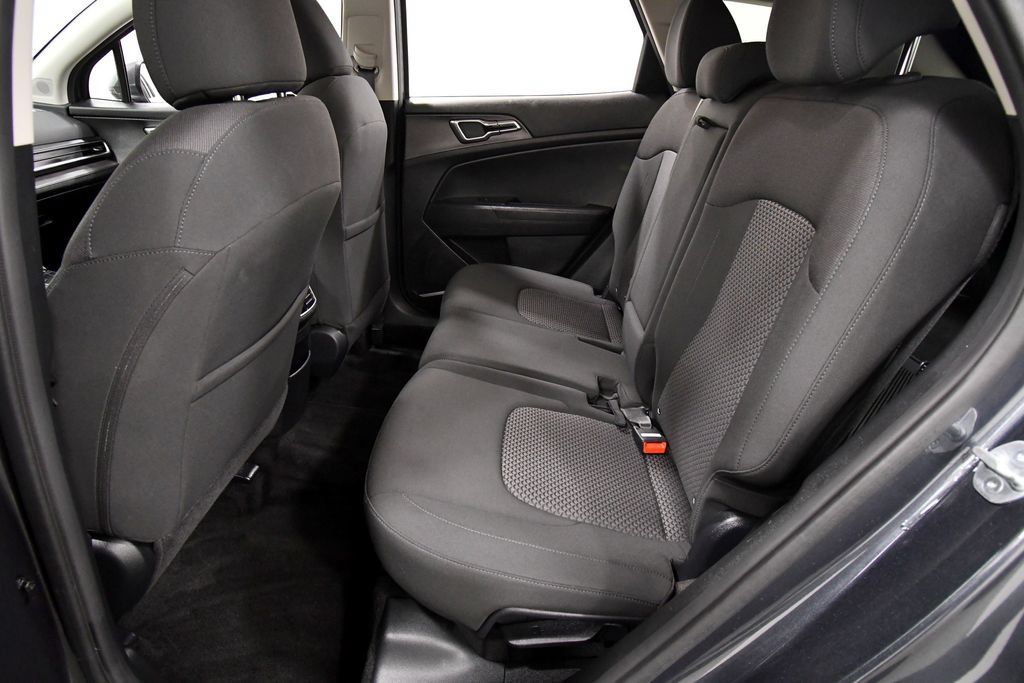 Certified 2023 Kia Sportage LX AWD/4WD image 15