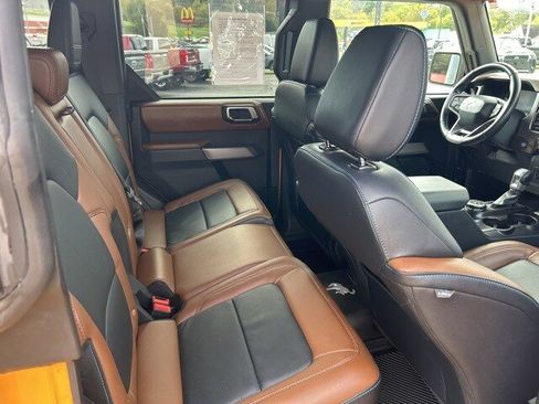 Used 2022 Ford Bronco Outer Banks image 12