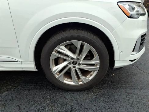 Used 2023 Audi Q7 3.0T Premium Plus image 9