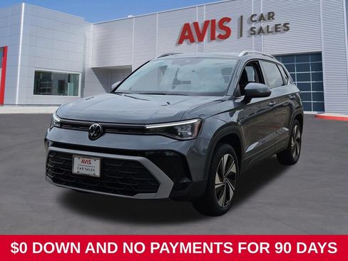 Used 2025 Volkswagen Taos SE AWD/4WD image 1