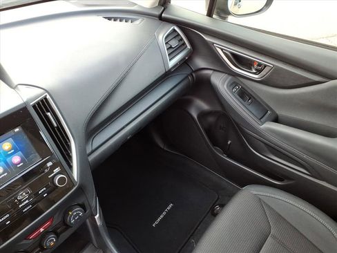 Used 2020 Subaru Forester w/ Alloy Wheel Package image 26