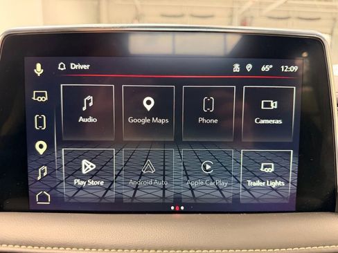 Used 2024 GMC Yukon SLT w/ SLT Premium Package AWD/4WD image 42