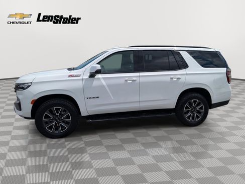 Used 2023 Chevrolet Tahoe Z71 w/ Luxury Package AWD/4WD image 2