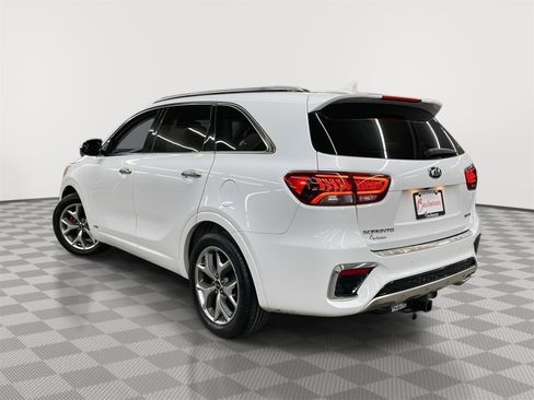 Used 2019 Kia Sorento SX image 5