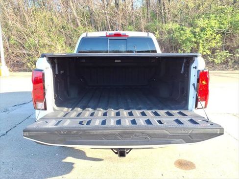 Certified 2023 Chevrolet Colorado LT w/ LT Convenience Package AWD/4WD image 11