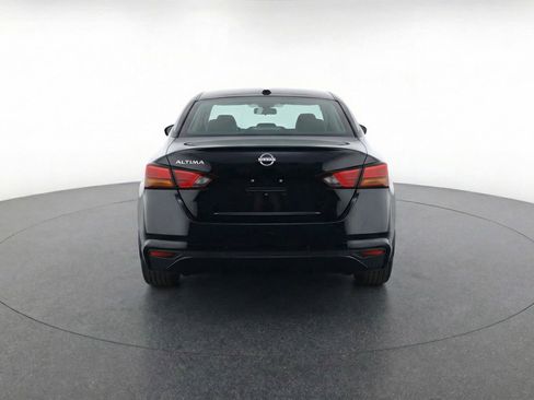 Used 2025 Nissan Altima 2.5 SV image 7