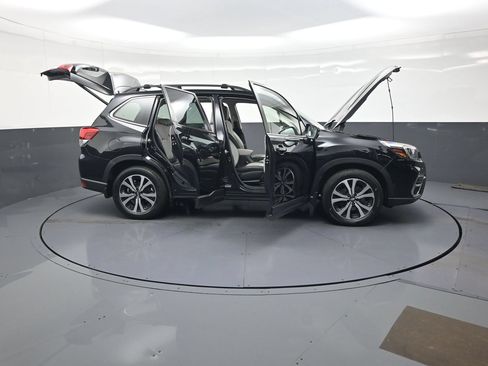 Used 2021 Subaru Forester Limited AWD/4WD image 2
