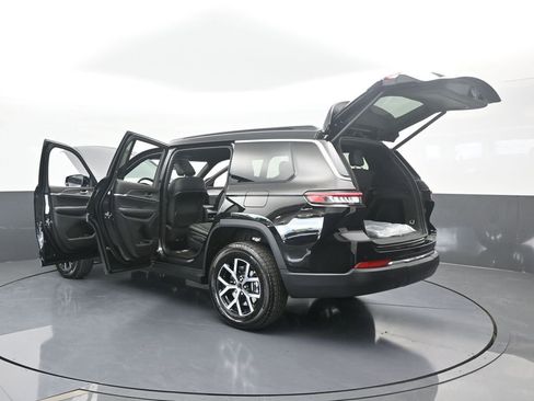 New 2025 Jeep Grand Cherokee L Limited image 71