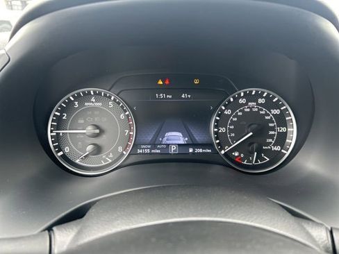 Certified 2024 Nissan Armada SL w/ Captain's Chairs Package image 10