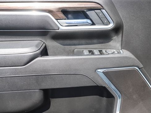 Used 2025 Chevrolet Silverado 2500 LT w/ Convenience Package AWD/4WD image 21