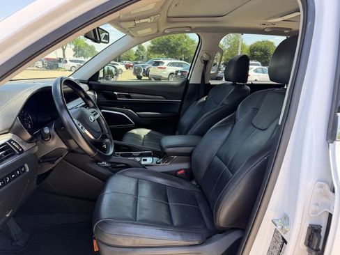 Used 2021 Kia Telluride EX w/ EX Premium Package FWD image 26