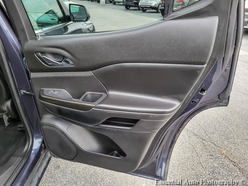 Used 2019 GMC Acadia SLT FWD image 31