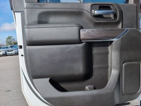 Used 2020 Chevrolet Silverado 2500 LTZ w/ LTZ Plus Package image 30