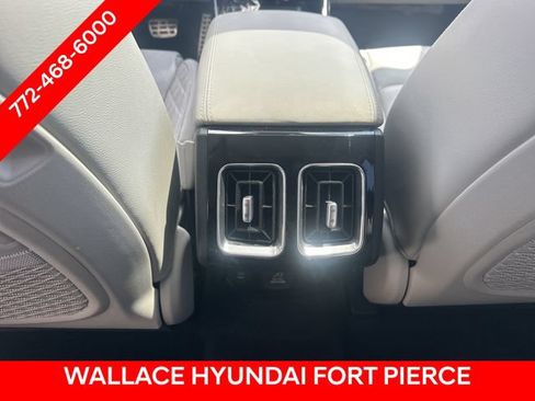 Used 2023 Kia Sorento SX AWD/4WD image 23
