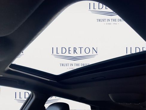 Used 2024 Dodge Durango GT image 19