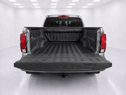 Used 2024 Chevrolet Colorado Trail Boss w/ LPO, Dark Essentials Package AWD/4WD image 10