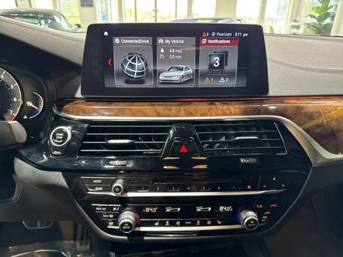 Used 2017 BMW 530i RWD image 65