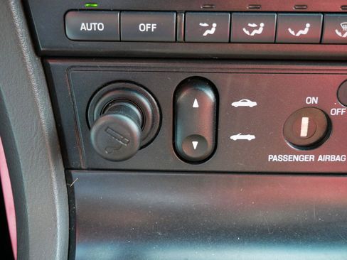 Used 2002 Ford Thunderbird RWD image 35