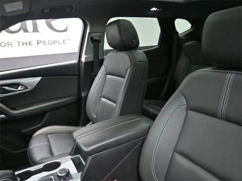 Used 2023 Chevrolet Blazer LT w/ Sound & Technology Package image 16