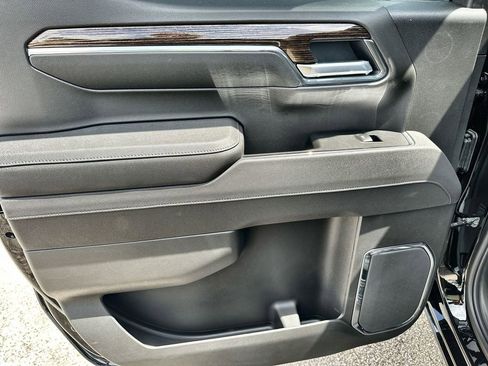 New 2026 GMC Sierra 1500 Elevation image 15