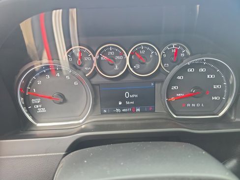 Used 2021 Chevrolet Silverado 1500 LT Trail Boss w/ Convenience Package II image 17