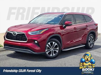 Used 2021 Toyota Highlander XLE