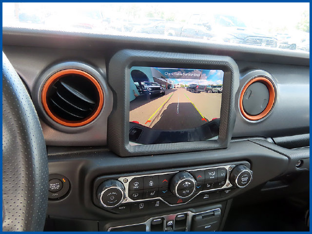 Used 2023 Jeep Gladiator Mojave w/ Cold Weather Group AWD/4WD image 21